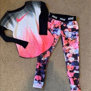 Nike in excellent condition leggings and matching top